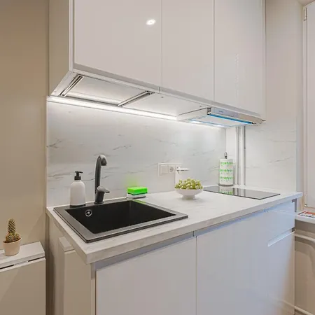 Stylish Near The Center Aparthotel 3*