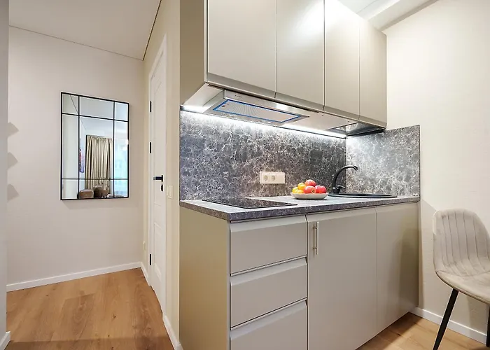 Stylish Near The Center