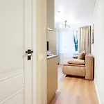 Stylish Near The Center Aparthotel 3*